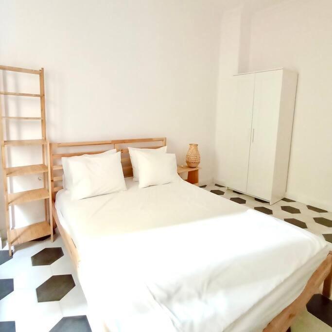 Stylish City Flat Near Promenade Thessaloniki Exterior foto