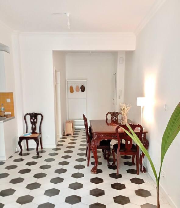 Stylish City Flat Near Promenade Thessaloniki Exterior foto