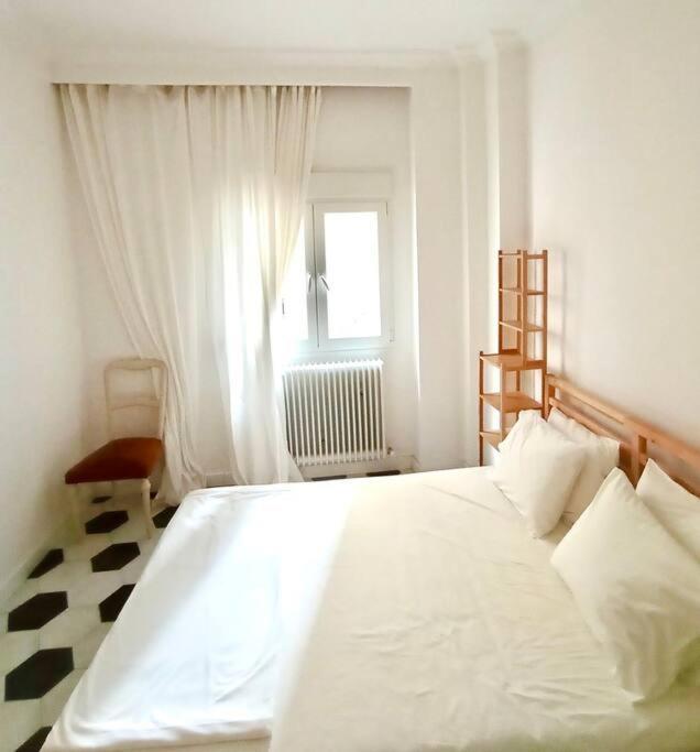 Stylish City Flat Near Promenade Thessaloniki Exterior foto